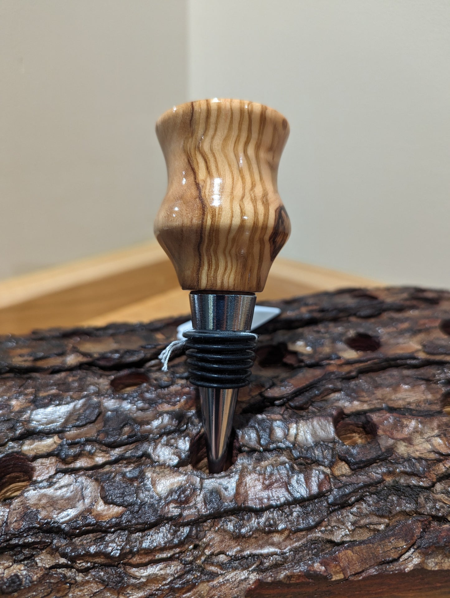 Bottle Stopper - Olive Wood