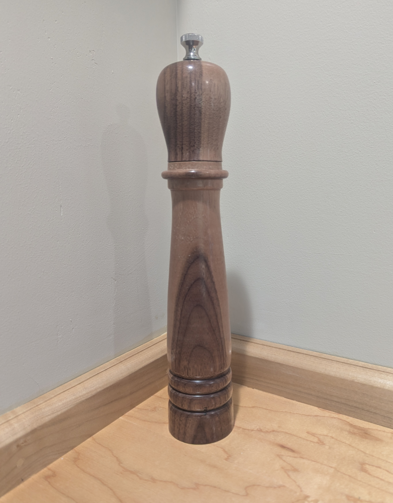 10" Pepper Mill - Walnut